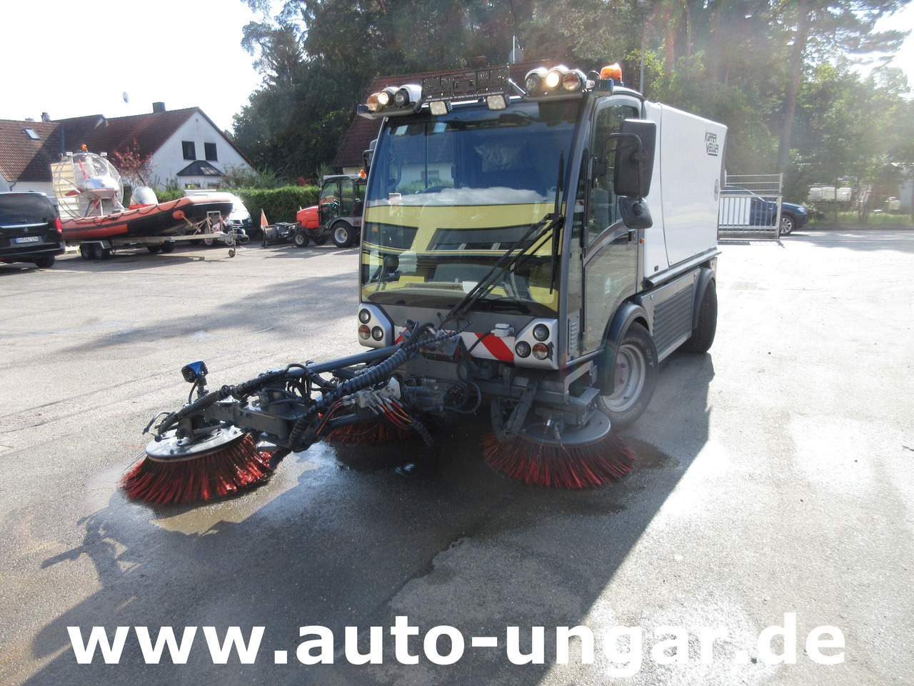 Boschung S3 Kehrmaschine urban sweeper Wildkrautbesen Allradlenkung - Varredora urbana: foto 2 Boschung S3 Kehrmaschine urban sweeper Wildkrautbesen Allradlenkung - Varredora urbana: foto 2