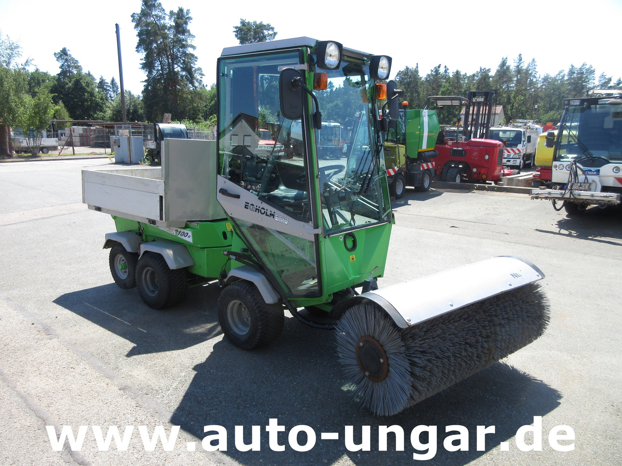 Egholm Nilfisk 2100 Powerflex 4x4 Kipper AHK Hydraulik Bürste Winterdienst - Trator municipal: foto 1 Egholm Nilfisk 2100 Powerflex 4x4 Kipper AHK Hydraulik Bürste Winterdienst - Trator municipal: foto 1