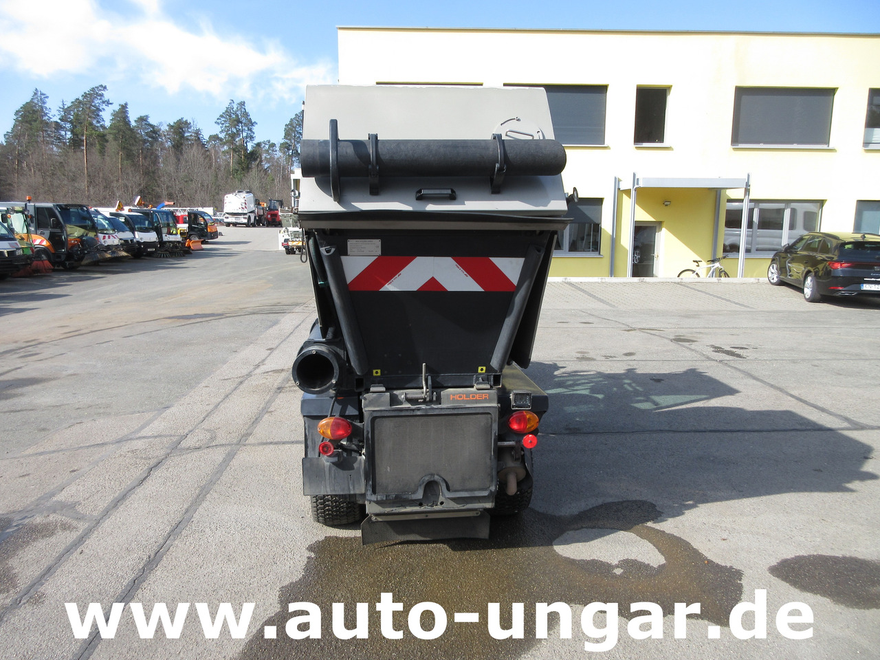Holder X45 Kubota Diesel Motor Baujahr 2019 Allrad Kehrmaschine Geräteträger - Trator municipal: foto 4 Holder X45 Kubota Diesel Motor Baujahr 2019 Allrad Kehrmaschine Geräteträger - Trator municipal: foto 4