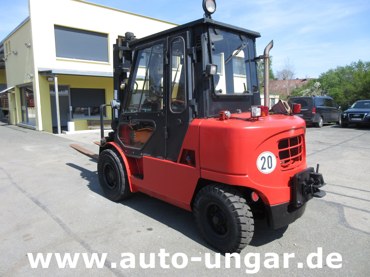 Nissan F04D 400 Diesel Gabelstapler 4.000kg Motorschaden Bj. 2002 - Empilhadeira a diesel: foto 5 Nissan F04D 400 Diesel Gabelstapler 4.000kg Motorschaden Bj. 2002 - Empilhadeira a diesel: foto 5
