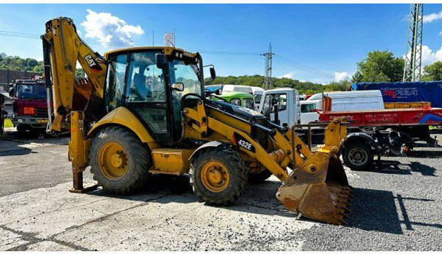 Caterpillar 432 E - Retroescavadeira: foto 1 Caterpillar 432 E - Retroescavadeira: foto 1