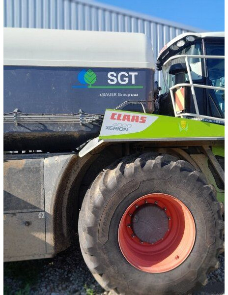 Claas Xerion 4000/783 + SGT(Bauer) - Espalhador de estrume: foto 3 Claas Xerion 4000/783 + SGT(Bauer) - Espalhador de estrume: foto 3