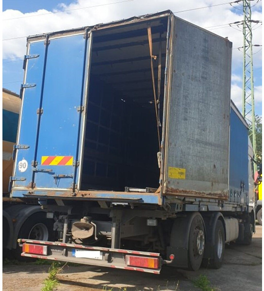 DAF 6x2 FX105.460 EEV BDF 7.2m Kogel retarder automat - Caminhão com lona: foto 3 DAF 6x2 FX105.460 EEV BDF 7.2m Kogel retarder automat - Caminhão com lona: foto 3
