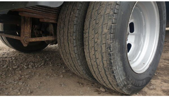 Furgão caixa aberta, Carrinha cabine dupla Iveco 50C18 Daily 3.D 16V +Effer: foto 8