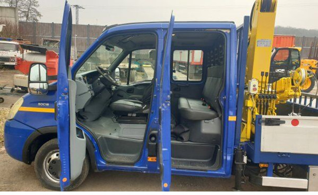 Furgão caixa aberta, Carrinha cabine dupla Iveco 50C18 Daily 3.D 16V +Effer: foto 9