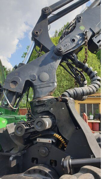 John Deere 1270E 6W - Harvester: foto 5 John Deere 1270E 6W - Harvester: foto 5