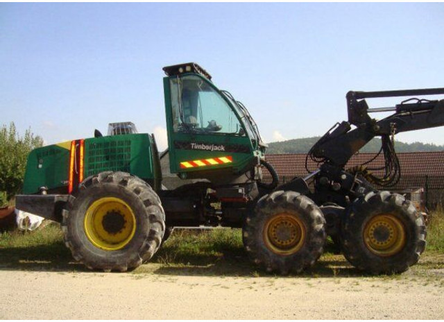 John Deere 1470D 6W - Harvester: foto 3 John Deere 1470D 6W - Harvester: foto 3