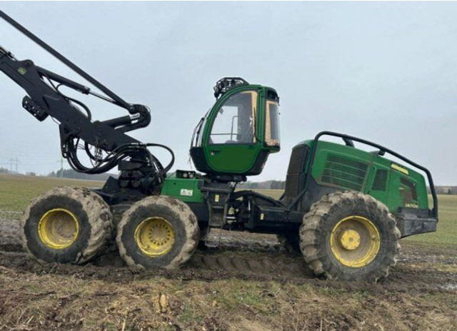 John Deere 1470E 6W +(2016) H415 - Harvester: foto 2 John Deere 1470E 6W +(2016) H415 - Harvester: foto 2