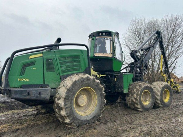 John Deere 1470E 6W +(2016) H415 - Harvester: foto 1 John Deere 1470E 6W +(2016) H415 - Harvester: foto 1