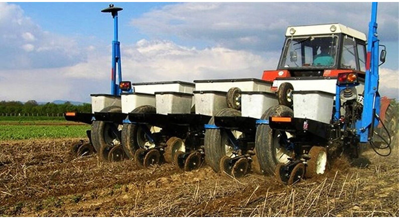 Kinze 3000 (8x lines 75 - Semeadora de precisão: foto 1 Kinze 3000 (8x lines 75 - Semeadora de precisão: foto 1