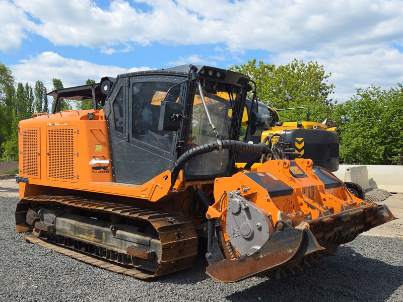 PrimeTech PT300 FAE 12t - Triturador florestal: foto 1 PrimeTech PT300 FAE 12t - Triturador florestal: foto 1