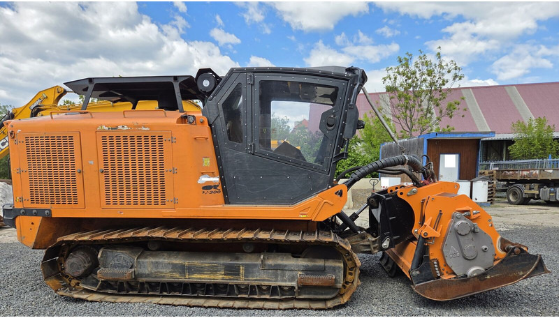 PrimeTech PT300 FAE 12t - Triturador florestal: foto 2 PrimeTech PT300 FAE 12t - Triturador florestal: foto 2