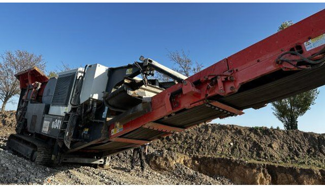 Sandvik QJ 341 - Britador de mandíbula: foto 2 Sandvik QJ 341 - Britador de mandíbula: foto 2