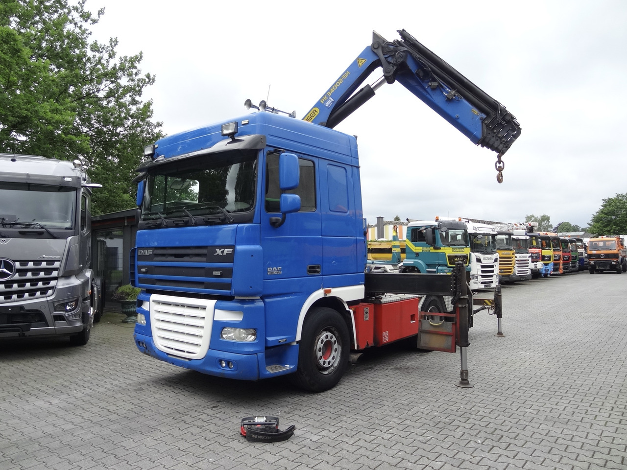 Daf XF105 460 6X2 Palfinger PK 34002 - Caminhão grua, Tractor: foto 1 Daf XF105 460 6X2 Palfinger PK 34002 - Caminhão grua, Tractor: foto 1