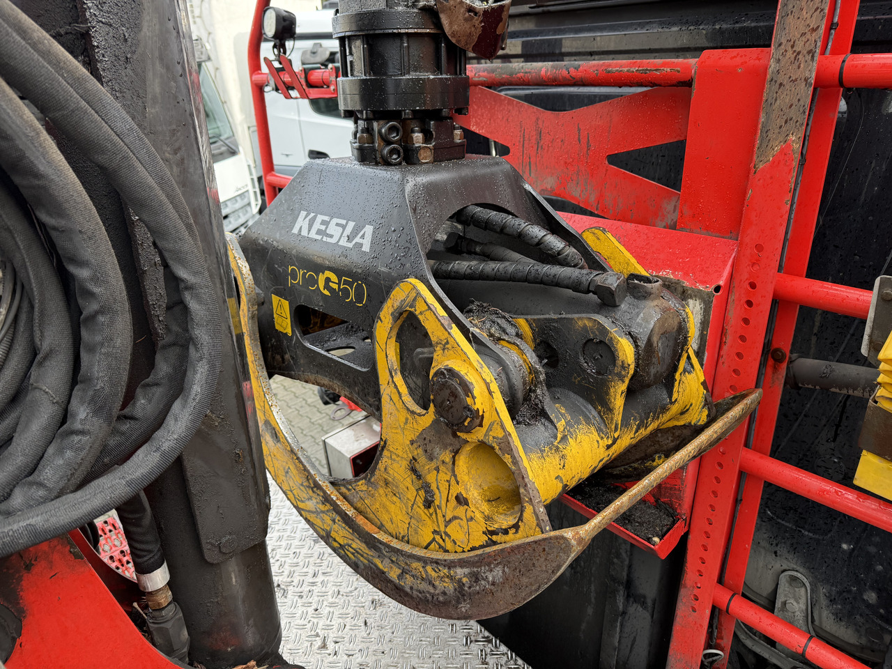 Kran Kesla 2124L - Caminhão florestal, Caminhão grua: foto 2 Kran Kesla 2124L - Caminhão florestal, Caminhão grua: foto 2