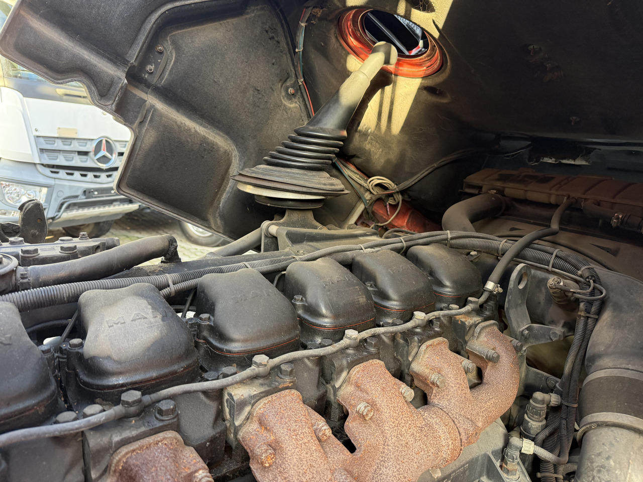 MAN F90 16.242 4X4 / Feuerwehr - Caminhão chassi: foto 3 MAN F90 16.242 4X4 / Feuerwehr - Caminhão chassi: foto 3