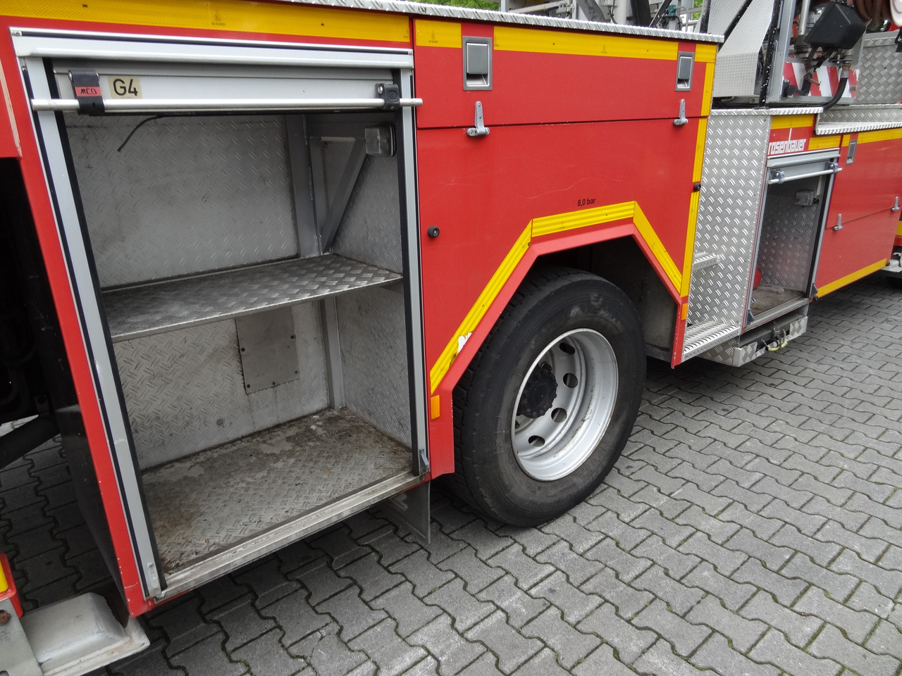 MAN L2000 18.284 Feuerwehr Bronto Skylift 27 Meter - Caminhão com plataforma aérea: foto 5 MAN L2000 18.284 Feuerwehr Bronto Skylift 27 Meter - Caminhão com plataforma aérea: foto 5