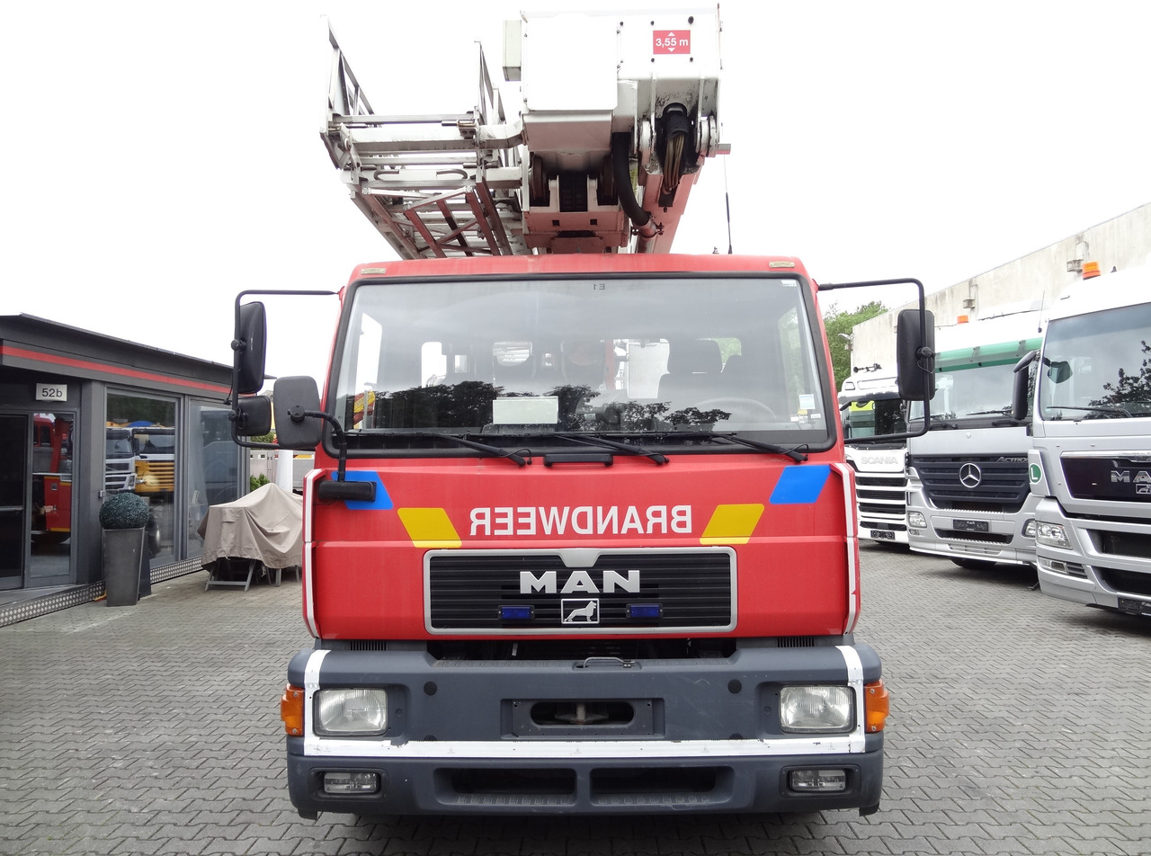 Caminhão com plataforma aérea MAN L2000 18.284 Feuerwehr Bronto Skylift 27 Meter: foto 8
