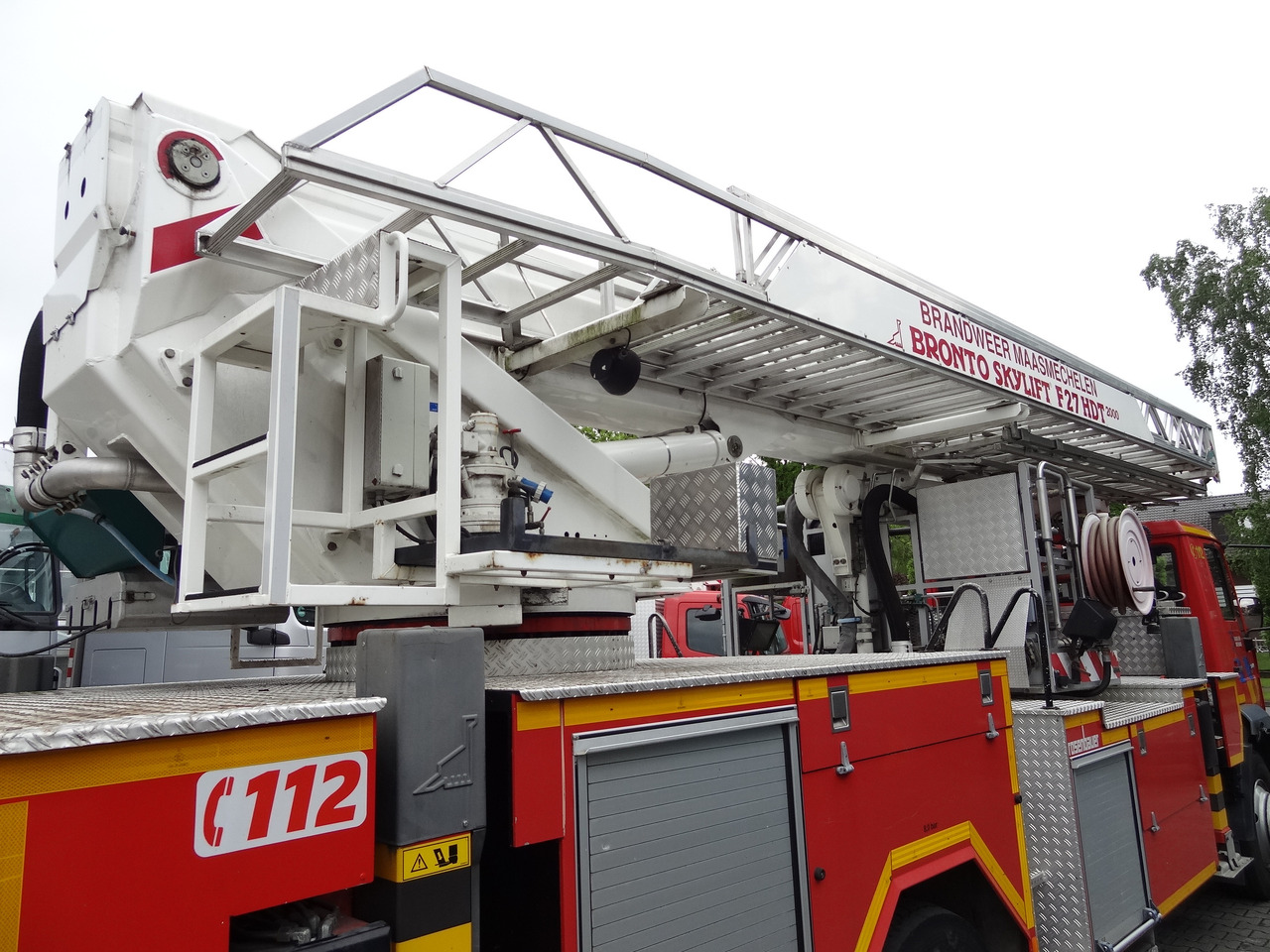 Caminhão com plataforma aérea MAN L2000 18.284 Feuerwehr Bronto Skylift 27 Meter: foto 15