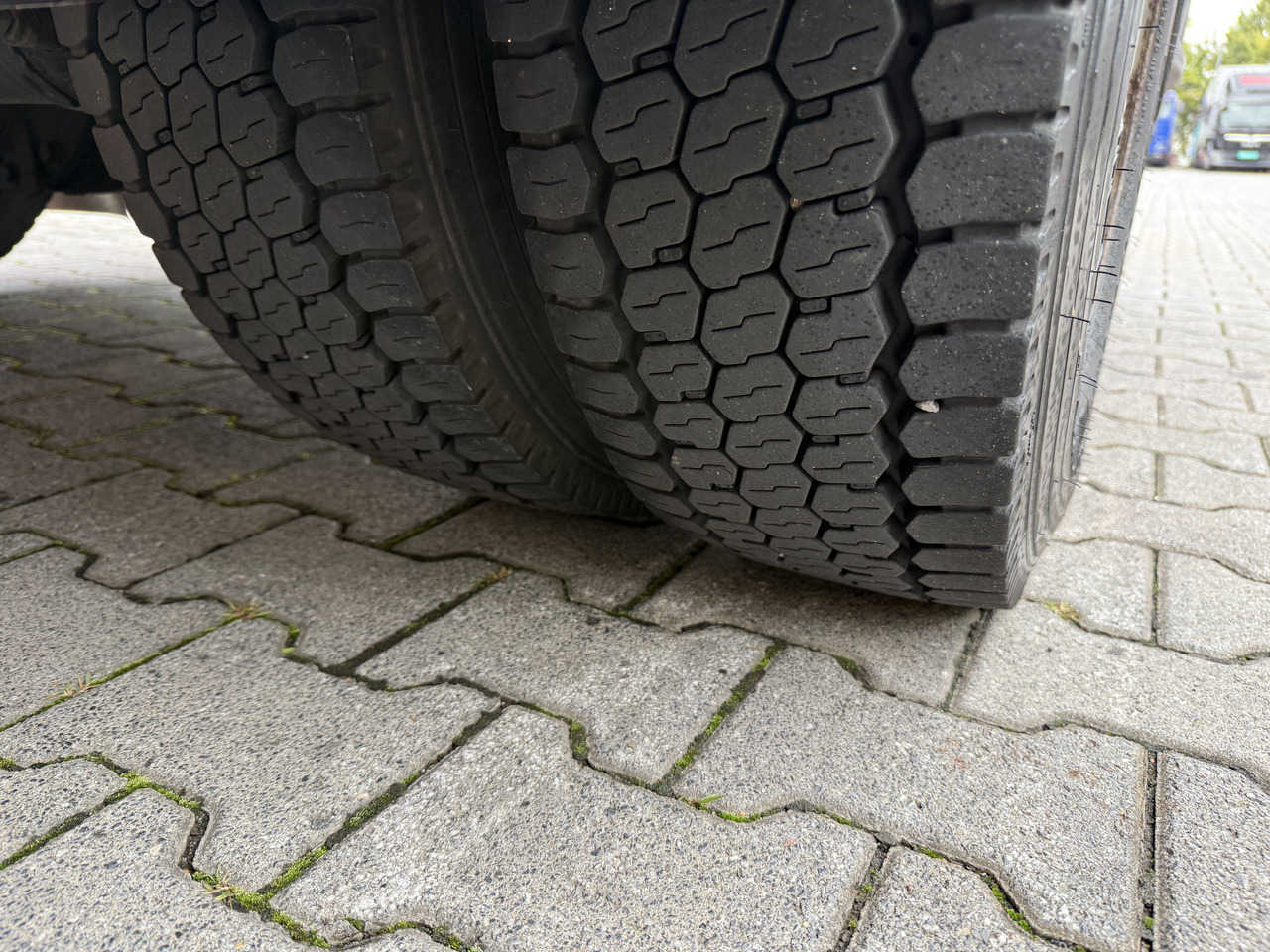 MAN TGL 8.180 BB - Camião de caixa aberta/ Plataforma: foto 2 MAN TGL 8.180 BB - Camião de caixa aberta/ Plataforma: foto 2