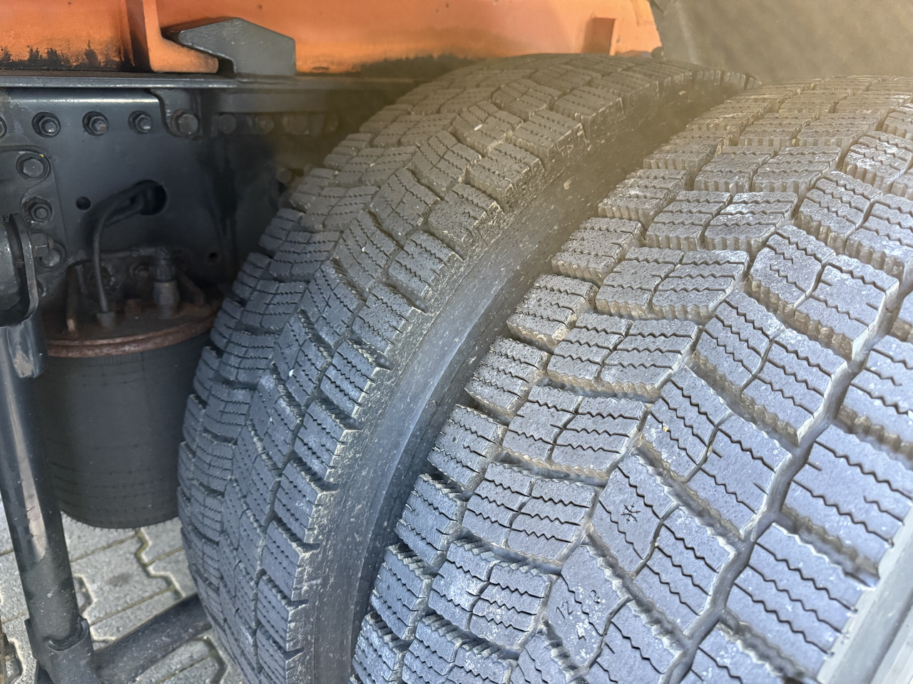 MAN TGS 28.400 6X4H-4 BL - Caminhão basculante, Caminhão grua: foto 5 MAN TGS 28.400 6X4H-4 BL - Caminhão basculante, Caminhão grua: foto 5