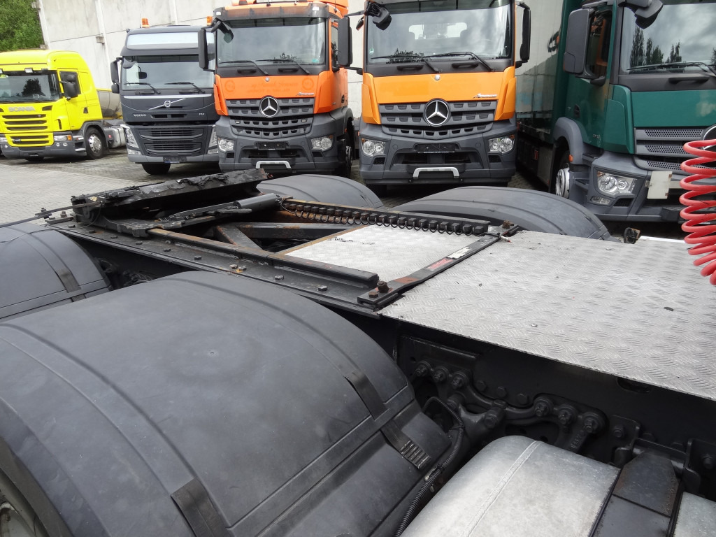 Caminhão grua, Tractor Mercedes-Benz Arocs 2648 LS 6X4 Kran Hiab X-HiPro 302: foto 6