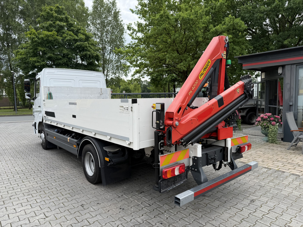 Camião de caixa aberta/ Plataforma, Caminhão grua Mercedes-Benz Atego 821 Kran Palfinger PK4200: foto 12