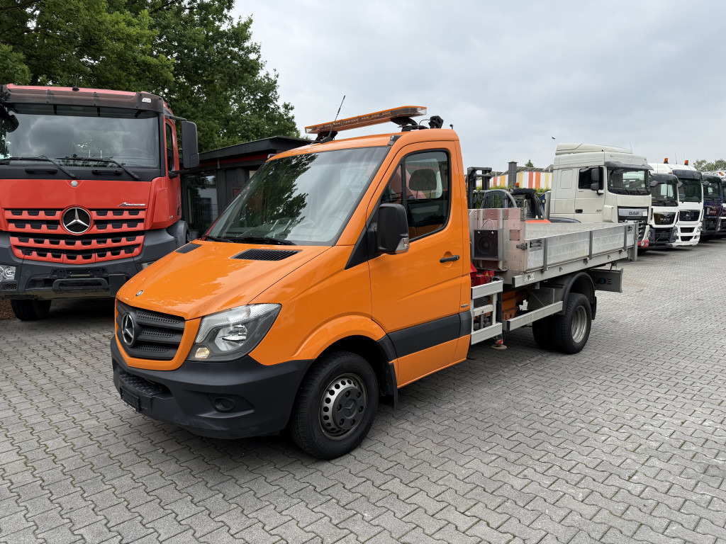 Mercedes-Benz Sprinter 516 Kipper mit Kran HMF 270 - Furgão basculante: foto 1 Mercedes-Benz Sprinter 516 Kipper mit Kran HMF 270 - Furgão basculante: foto 1