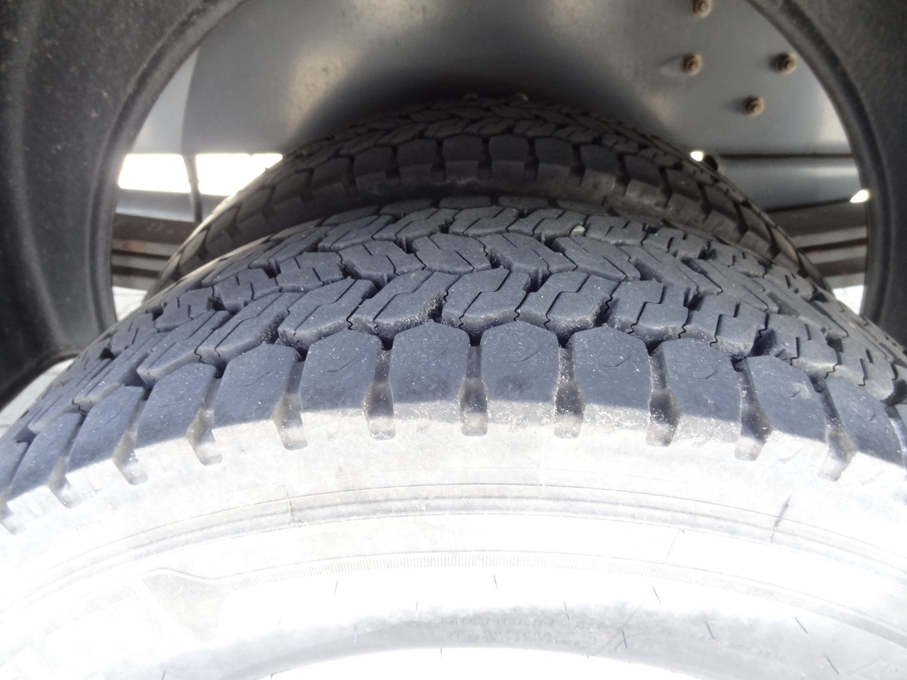 Renault D10.210 7m Koffer - Caminhão furgão: foto 2 Renault D10.210 7m Koffer - Caminhão furgão: foto 2