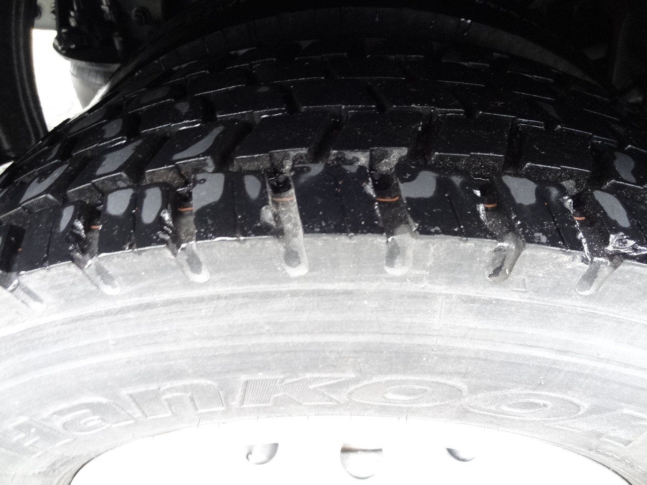 Renault Midlum 300.12 Fassi F80 - Caminhão grua, Camião de caixa aberta/ Plataforma: foto 2 Renault Midlum 300.12 Fassi F80 - Caminhão grua, Camião de caixa aberta/ Plataforma: foto 2