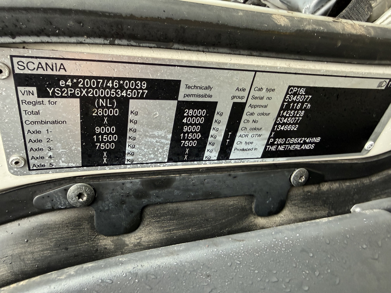 Scania P280 6X2*4 - Caminhão chassi: foto 3 Scania P280 6X2*4 - Caminhão chassi: foto 3