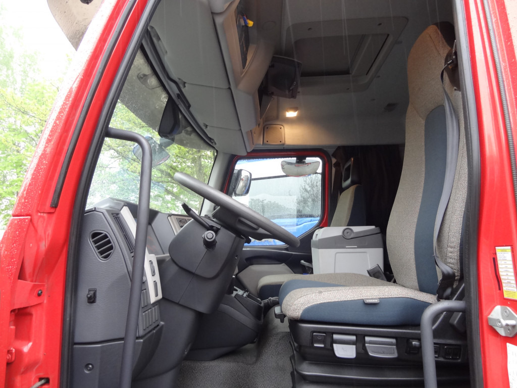 Volvo FL 280.18 mit Kran HMF 910 K3 - Camião de caixa aberta/ Plataforma, Caminhão grua: foto 3 Volvo FL 280.18 mit Kran HMF 910 K3 - Camião de caixa aberta/ Plataforma, Caminhão grua: foto 3