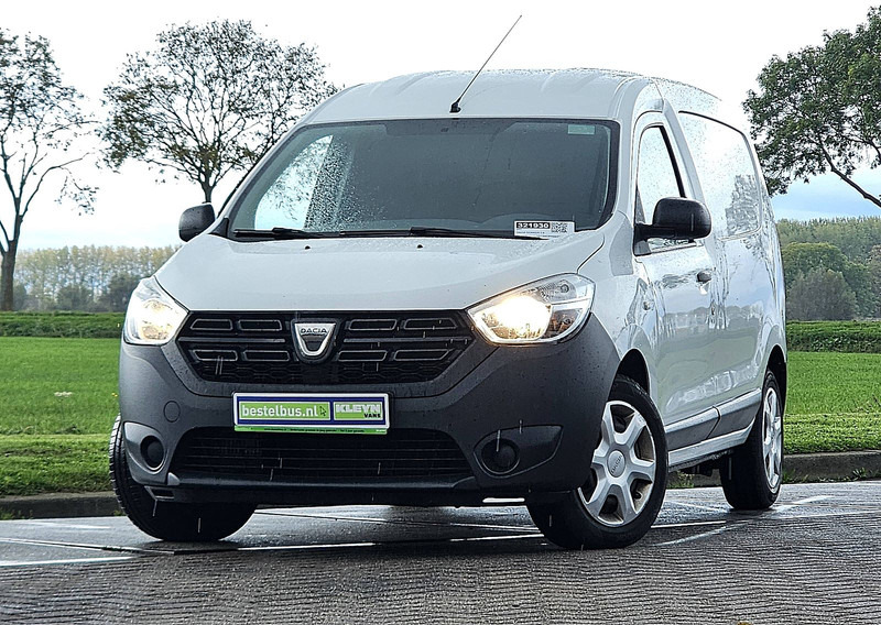 Dacia Dokker 1.5 L1 Airco Navi Euro6 - Carrinha de contentor: foto 1 Dacia Dokker 1.5 L1 Airco Navi Euro6 - Carrinha de contentor: foto 1