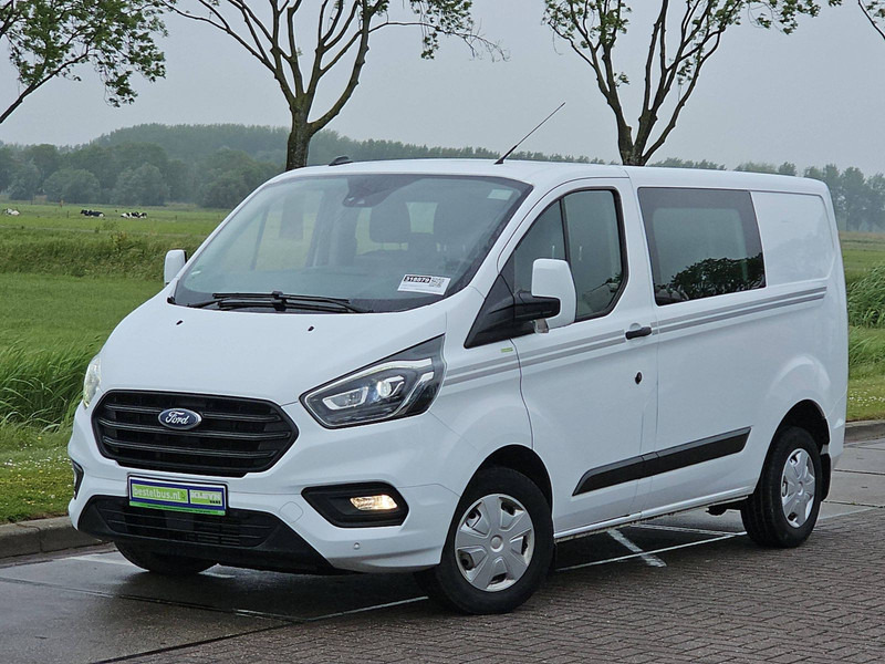 Ford Transit 2.0 - Furgão compacto: foto 2 Ford Transit 2.0 - Furgão compacto: foto 2