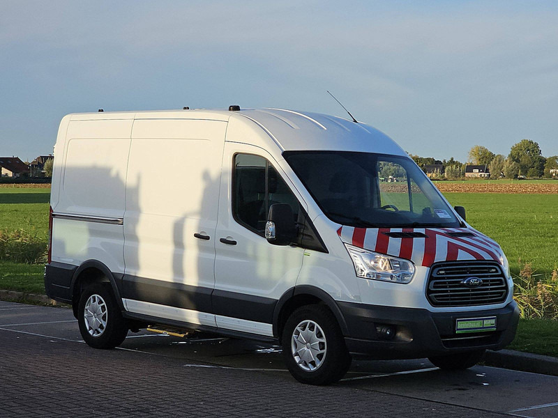 Ford Transit 2.0 L2H2 Imperiaal Navi! - Furgão: foto 5 Ford Transit 2.0 L2H2 Imperiaal Navi! - Furgão: foto 5
