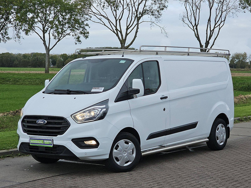 Ford Transit Custom 2.0 L2H1 Imperiaal Euro6 - Furgão compacto: foto 2 Ford Transit Custom 2.0 L2H1 Imperiaal Euro6 - Furgão compacto: foto 2