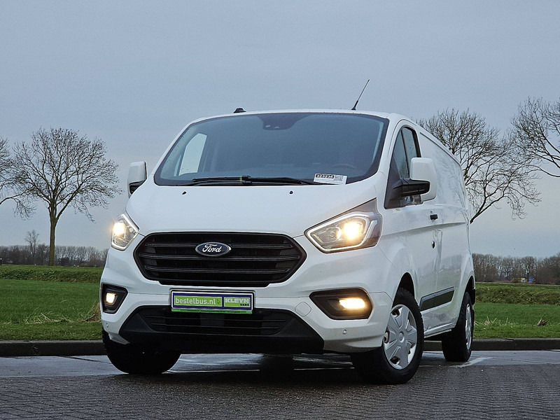 Ford Transit Custom 2.0 TDCI 130 TREND L2 - Furgão compacto: foto 1 Ford Transit Custom 2.0 TDCI 130 TREND L2 - Furgão compacto: foto 1