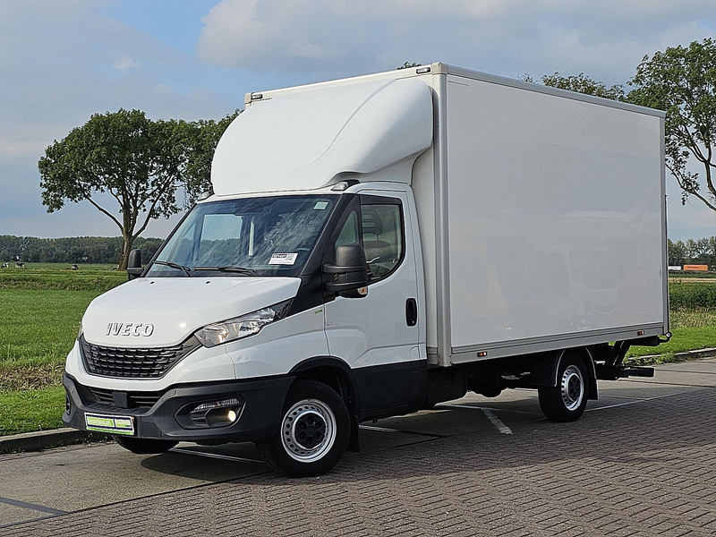 Iveco Daily 35 S 14 clima EURO6 - Furgão: foto 2 Iveco Daily 35 S 14 clima EURO6 - Furgão: foto 2