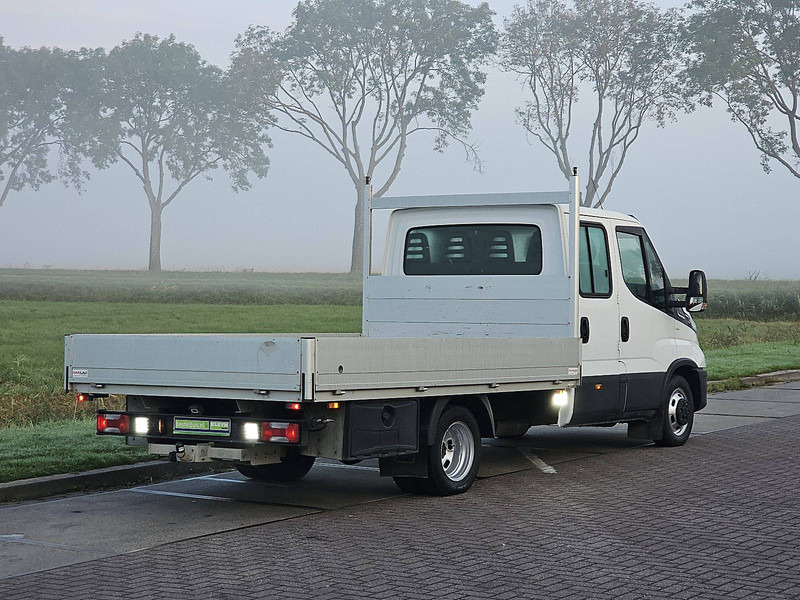 Iveco Daily 35C18 DUB.CAB 3.0Ltr 180Pk - Furgão caixa aberta: foto 3 Iveco Daily 35C18 DUB.CAB 3.0Ltr 180Pk - Furgão caixa aberta: foto 3