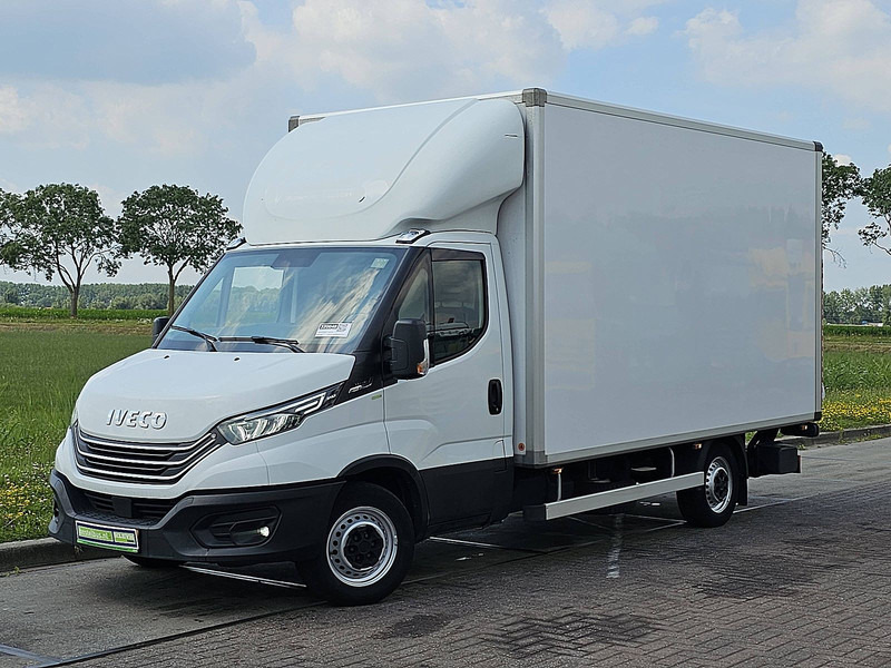 Iveco Daily 35S14 ac automaat EURO6 - Carrinha de contentor: foto 2 Iveco Daily 35S14 ac automaat EURO6 - Carrinha de contentor: foto 2