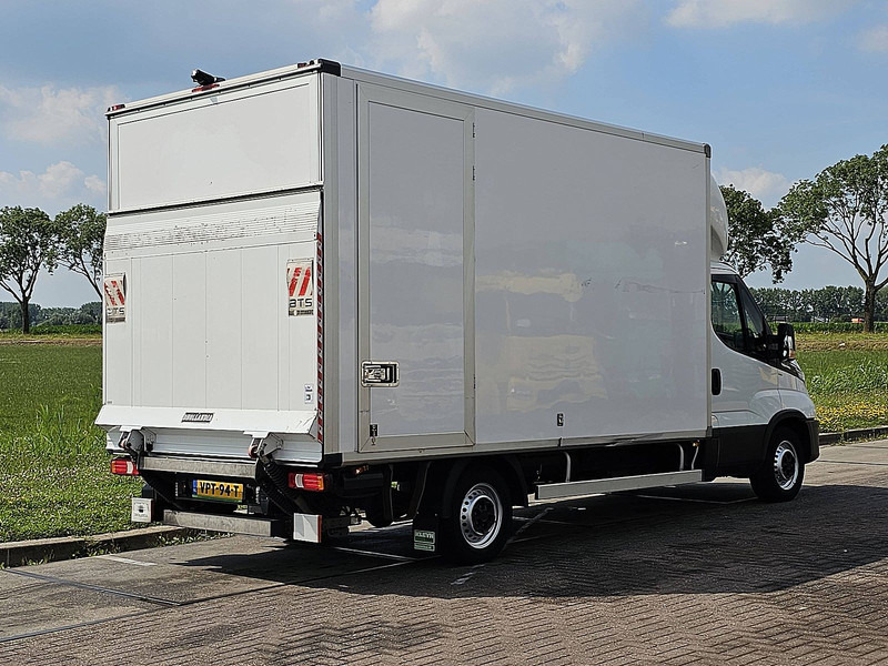 Iveco Daily 35S14 ac automaat EURO6 - Carrinha de contentor: foto 3 Iveco Daily 35S14 ac automaat EURO6 - Carrinha de contentor: foto 3