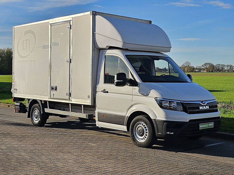 MAN TGE 3.180 Bakwagen Laadklep! - Carrinha de contentor: foto 5 MAN TGE 3.180 Bakwagen Laadklep! - Carrinha de contentor: foto 5