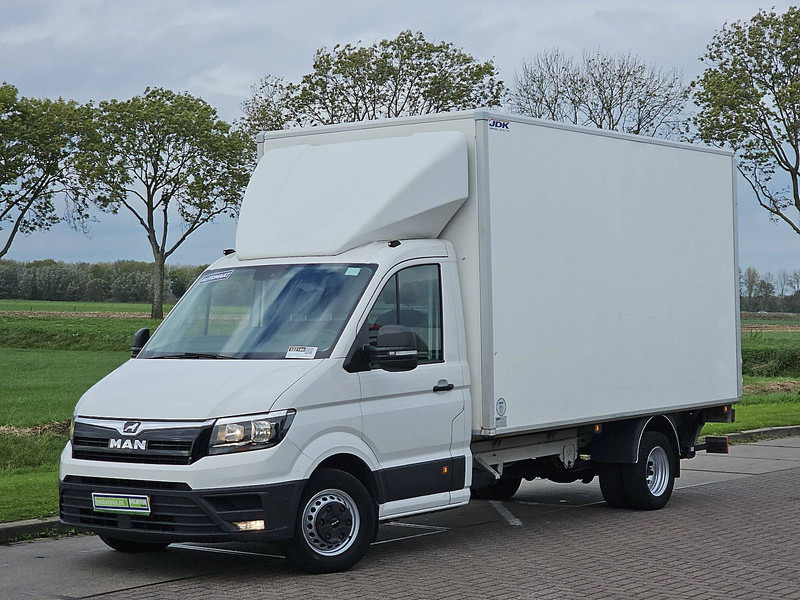 MAN TGE 5.180 - Carrinha de contentor: foto 2 MAN TGE 5.180 - Carrinha de contentor: foto 2