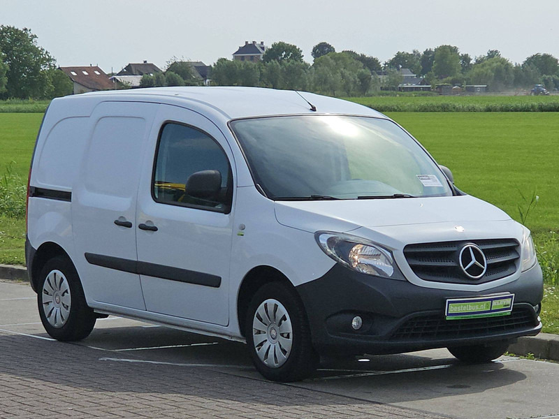 Mercedes-Benz Citan 108 CDI LONG Airco Euro6 NAP - Carrinha de contentor: foto 5 Mercedes-Benz Citan 108 CDI LONG Airco Euro6 NAP - Carrinha de contentor: foto 5