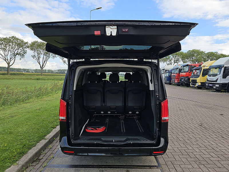 Locação de Mercedes-Benz EQV 300 L3 XL 8-Pers Mbux Mercedes-Benz EQV 300 L3 XL 8-Pers Mbux: foto 13