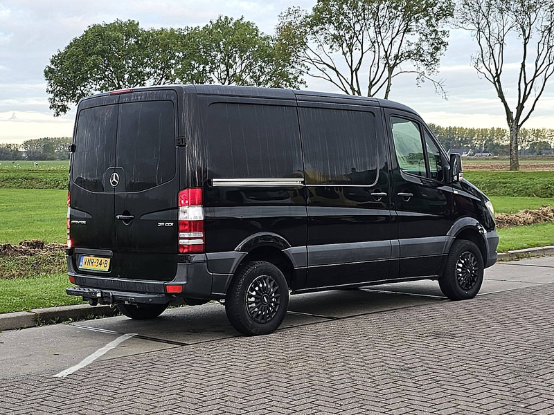 Mercedes-Benz Sprinter 211 L1H1 Trekhaak Euro6 - Furgão compacto: foto 3 Mercedes-Benz Sprinter 211 L1H1 Trekhaak Euro6 - Furgão compacto: foto 3