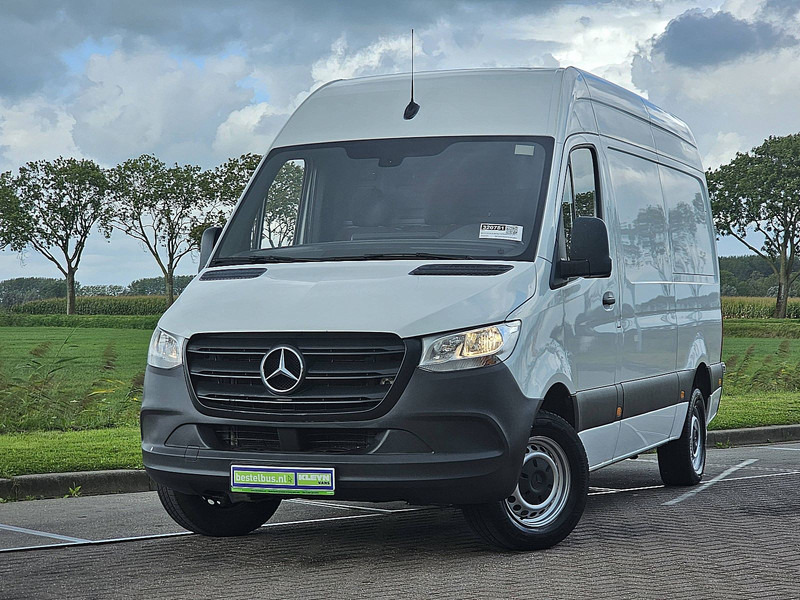 Mercedes-Benz Sprinter 311 L2H2 RWD Mbux Euro6! - Furgão compacto: foto 1 Mercedes-Benz Sprinter 311 L2H2 RWD Mbux Euro6! - Furgão compacto: foto 1
