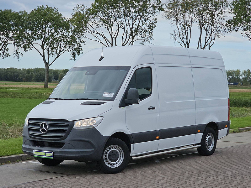 Mercedes-Benz Sprinter 311 L2H2 Wp-Inrichting ! - Furgão: foto 2 Mercedes-Benz Sprinter 311 L2H2 Wp-Inrichting ! - Furgão: foto 2