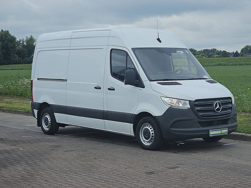Mercedes-Benz Sprinter 314 L2H2 Mbux Airco Eur6 - Furgão: foto 5 Mercedes-Benz Sprinter 314 L2H2 Mbux Airco Eur6 - Furgão: foto 5