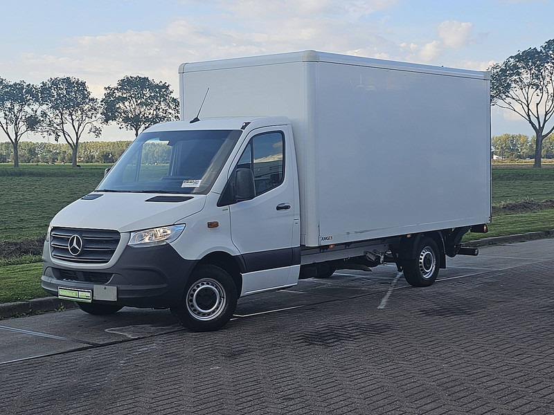 Mercedes-Benz Sprinter 316 Bakwagen Laadklep! - Carrinha de contentor: foto 2 Mercedes-Benz Sprinter 316 Bakwagen Laadklep! - Carrinha de contentor: foto 2